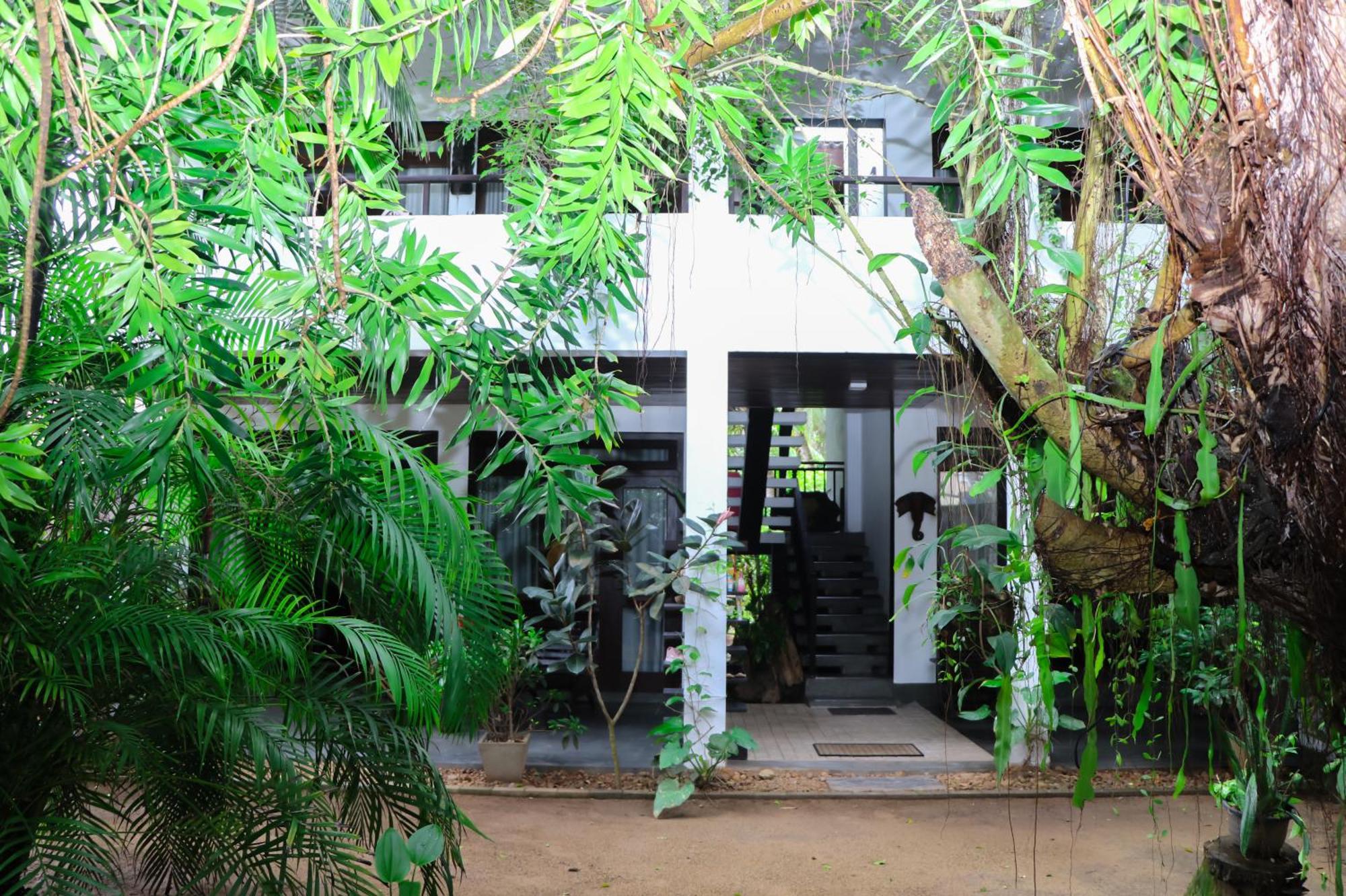 Villa A & A Hikkaduwa Exterior foto